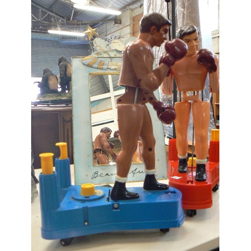 196 - VINTAGE K.O. HEAVYWEIGHT BOXING GAME FIGURES BY PARKER GAMES.