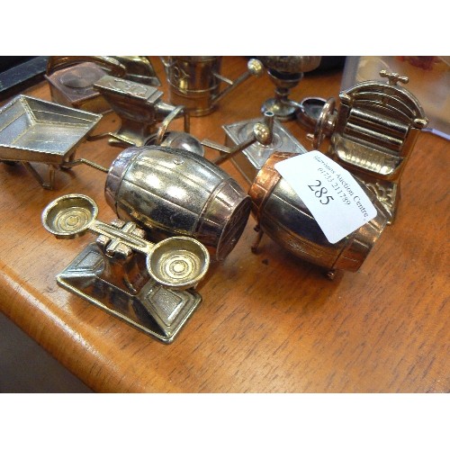 285 - BRASS MINIATURES COLLECTION. INC ANVIL, GRAMMAPHONE, BEER BARRELS, FLAT IRON, BELLOWS ETC ETC. 13 PC... 