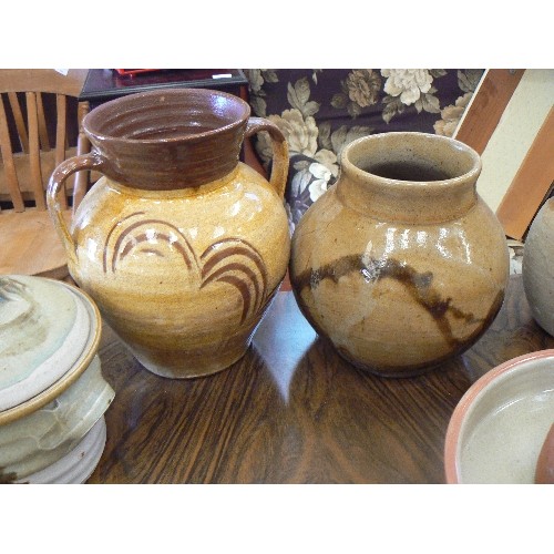 287 - STUDIO POTTERY. 9 PIECES. INC 2 HANDLED POT, JUG, VASE, CHEESE DISH, LIDDED CROCK ETC.