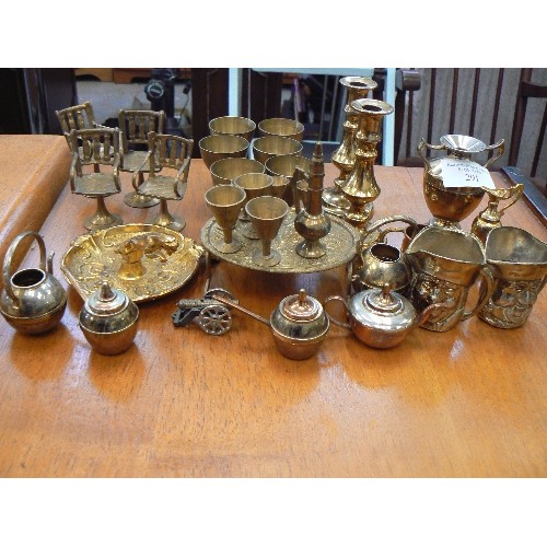 291 - MINIATURE BRASS LOT. TINY CHAIRS, GOBLETS, TOBY JUGS, CANDLESTICKS, JAGUAR TRINKET TRAY ETC. APPROX ... 