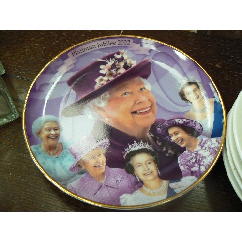 306 - SET OF 4 X 'HERBS BY ROYAL WORCESTER' LIMITED EDITION PLATES. ALSO 3 X DANBURY MINT QUEEN ELIZABETH ... 