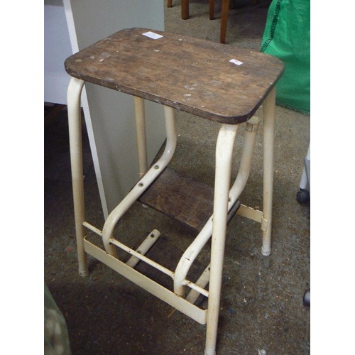 411 - VINTAGE 'ROLL-OUT' STEP STOOL.