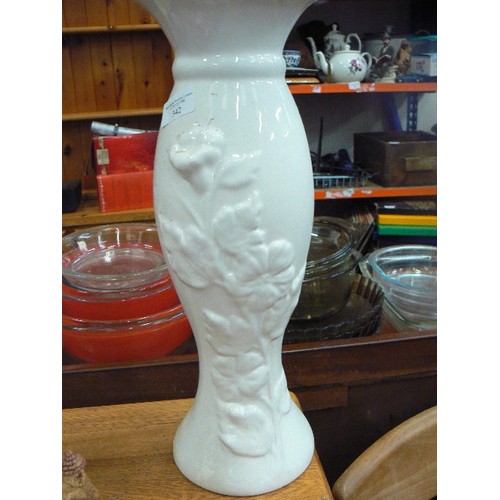 342 - TALL WHITE CERAMIC VASE CONTAINING GRASSES WITH BEADS.