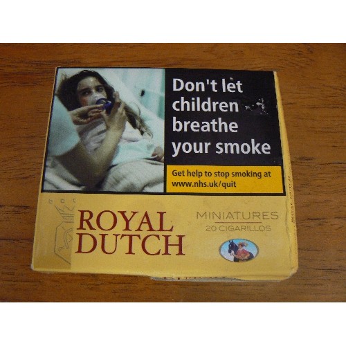 398 - ROYAL DUTCH MINIATURE CIGARILLOS/CIGARS. ALMOST FULL BOX.