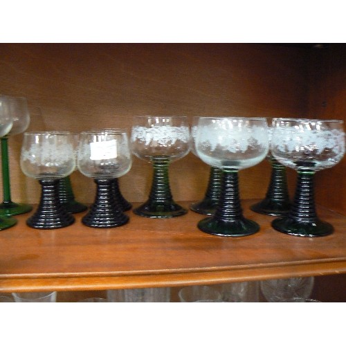 473 - 5 SHELVES OF MIXED GLASSES