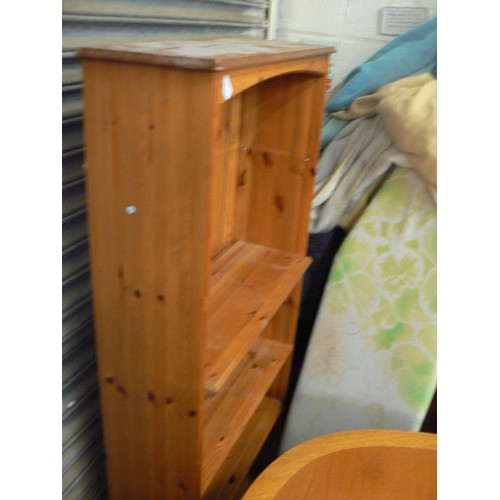 438 - PINE BOOKSHELF