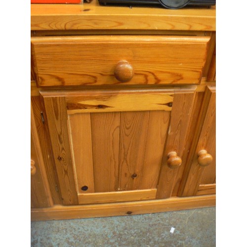 441 - PINE 3 DRAWER 3 DOOR DRESSER WITH PLATE RACK