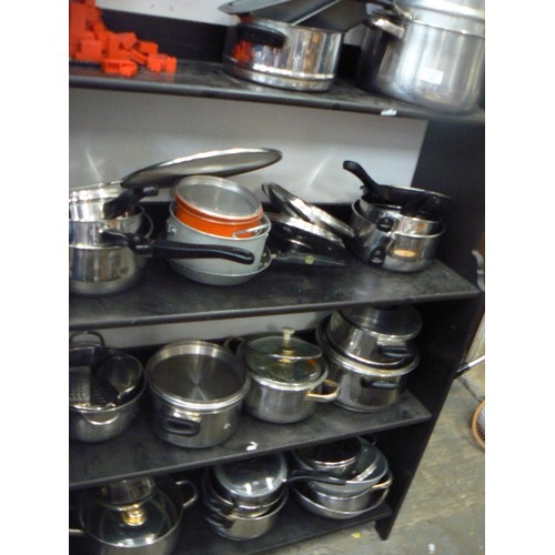 480 - 4 SHELVES OF SAUCEPANS (MOST WITH LIDS) COLLINDERS ETC