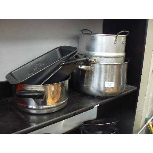 480 - 4 SHELVES OF SAUCEPANS (MOST WITH LIDS) COLLINDERS ETC