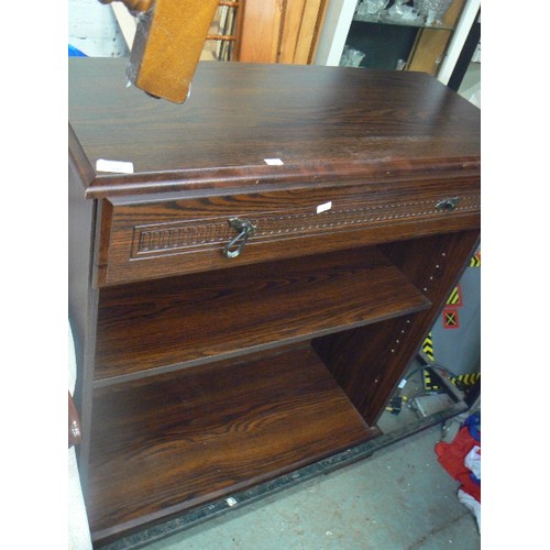 490 - MAHOGANY EFFECT BOOKSHELF WITH DRAWER