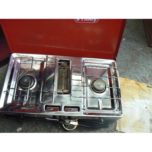 324 - CAMPING STOVE AND COLLAPSIBLE KITCHEN SHELVING UNIT. WITH BOXES.