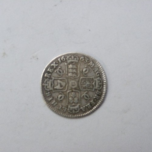 30 - CHARLES II SILVER SHILLING 1663 FIRST BUST MILLED EDGE (F)