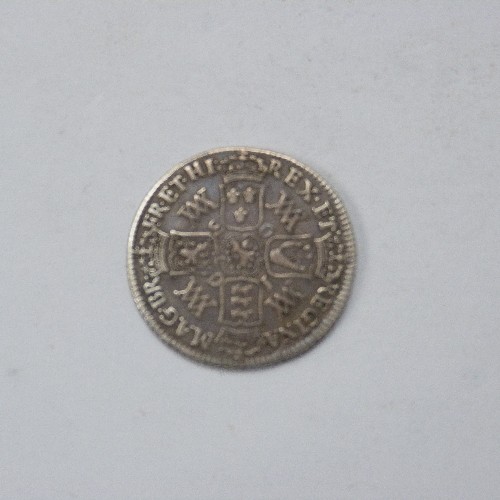 32 - 1693 WILLIAM AND MARY ONE SILVER SHILLING (F)