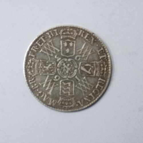 48 - WILLIAM & MARY HALF CROWN 1693 - CONDITION F TO V/F