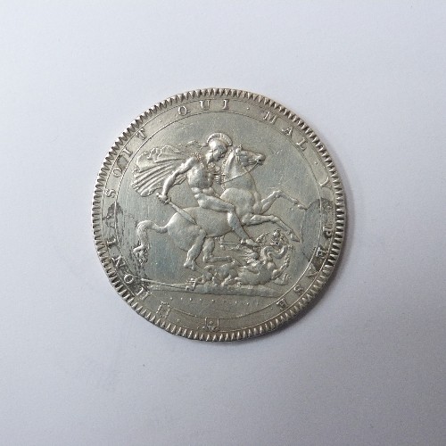 105 - SILVER GEORGE III CROWN 1818 - (VF TO EF), EX JEWELLERY BROOCH MOUNT (STAIN VISIBLE ON REVERSE)