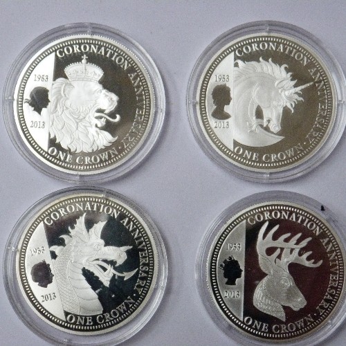 191 - THE HERALDIC BEASTS PURE SILVER CROWN COIN SET 2013 ISSUED BY THE LONDON MINT OFFICE - EACH 12G OF 9... 