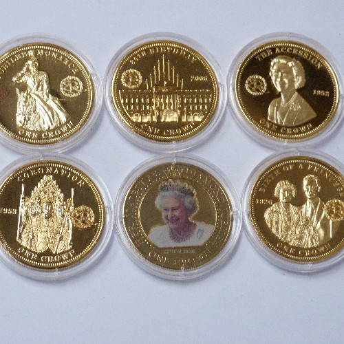 195 - COLLECTION OF SIX 2012 TDC ONE CROWN GOLD PLATED COINS ISSUED BY THE LONDON MINT OFFICE. INCLUDES DI... 