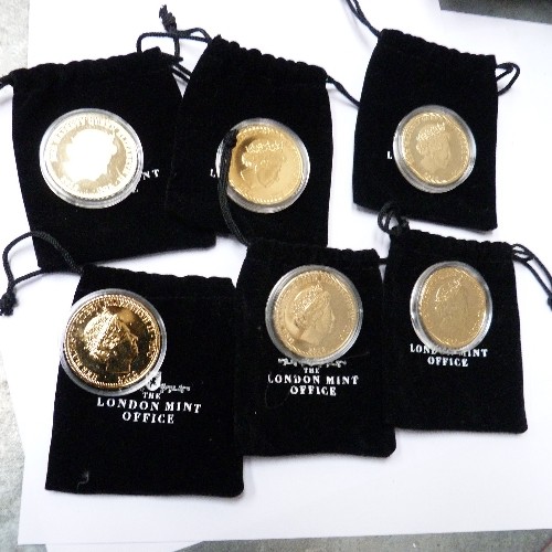 195 - COLLECTION OF SIX 2012 TDC ONE CROWN GOLD PLATED COINS ISSUED BY THE LONDON MINT OFFICE. INCLUDES DI... 