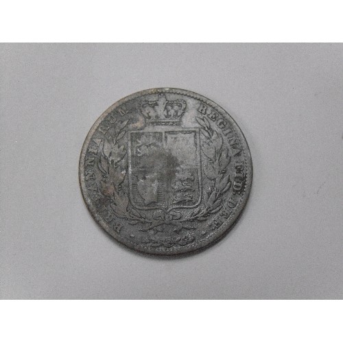 221 - QUEEN VICTORIA SILVER YOUNG HEAD HALF CROWN 1846, CONDITION G TO VG