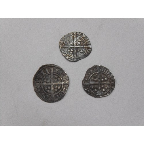 209A - A 14TH CENTURY SILVER PENNY OBVERSE ILLEGIBLE, REVERSE CIVITAS LINCOL (LINCOLN) LONG CROSS WITH 3 PE... 