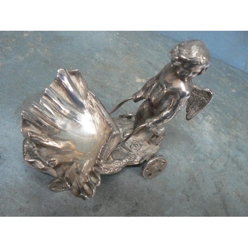 12 - GEORGIAN STYLE HEAVY SILVER PLATED TABLE SALT WITH A CUPID PUSHING A SCALLOP SHELL CART - 13CM