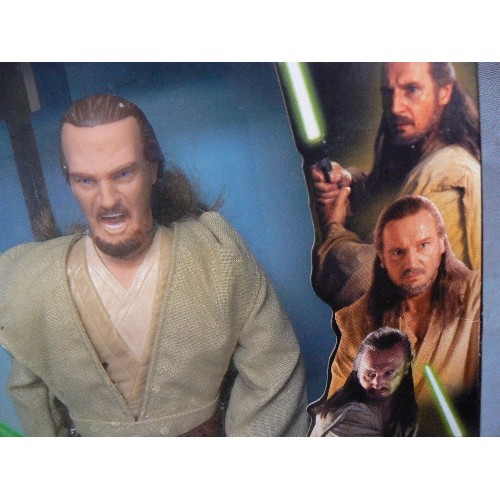 324 - STAR-WARS FIGURES. EPISODE 1. QUI-GON JINN. ALSO JAR-JAR BINKS[BOTH ELECTRONIC TALKING] APPEAR UNOPE... 