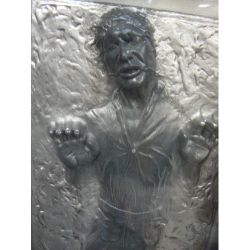 330 - STAR-WARS ACTION COLLECTION. HANS-SOLO AS PRISONER WITH FROZEN HANS-SOLO IN CARBONITE BLOCK[BOXED]  ... 