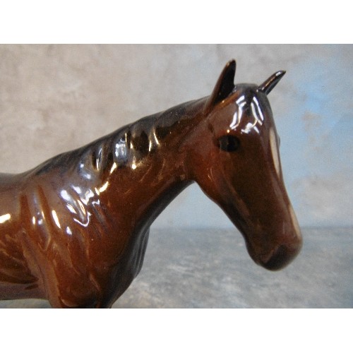 197 - ROYAL DOULTON BONE CHINA HORSE - CHESTNUT COLOUR - 17CM