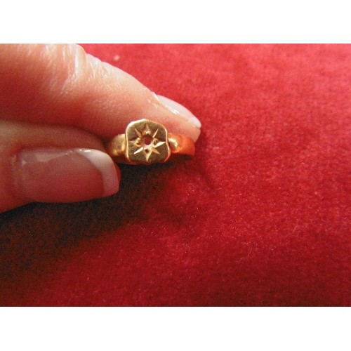 52 - A 22ct GOLD RING WEIGHT 2.06g NOT INCLUDING STONE