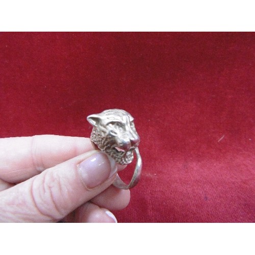 64 - A LARGE SOLID SILVER TIGER RING FITS ALL SIZES AS TAIL NOT FIXED WEIGHT 13.92g