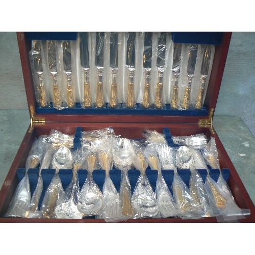 89 - LARGE WOODEN CASED CANTEEN OF SILVER & GOLD PLATED CUTLERY, ALBANY SHAPE,  BY DAVENPORT & SULLIVAN, ... 