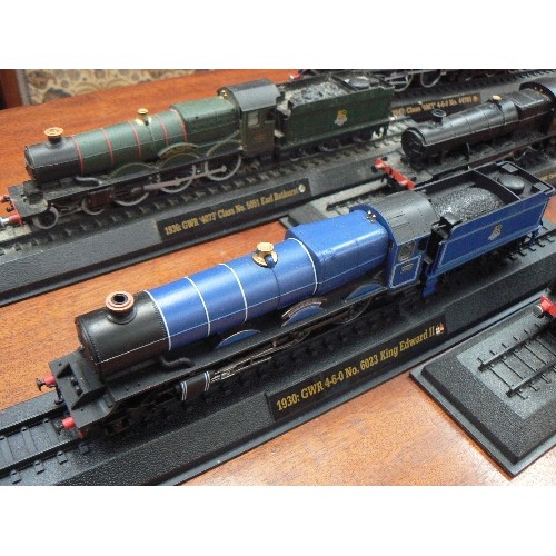 478 - 5 STATIC BRITISH RAILWAYS LOCOMOTIVES ON DISPLAY PLINTHS INC EVENING STAR