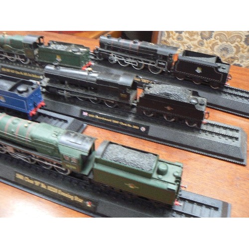 478 - 5 STATIC BRITISH RAILWAYS LOCOMOTIVES ON DISPLAY PLINTHS INC EVENING STAR