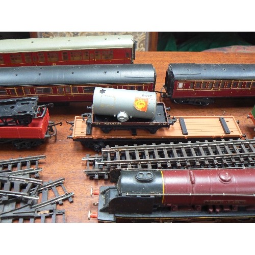 480 - MODE RAILWAYS LOCOS, CARRIAGES, WAGONS, TRACK & PLATFORMS. LOCOS NEED FRONT BOGIES FIXING AND 1 HAS ... 