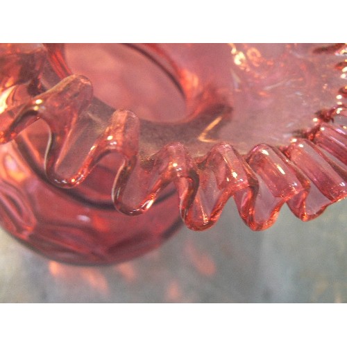 199 - LARGE VICTORIAN STYLE CRANBERRY GLASS JUG WITH RUFFLED EDGE - 25CM H