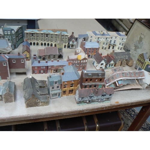 482 - QUANTITY OF OO SCALE CARDBOARD MODEL BUILDINGS FOR A LARGE TOWN