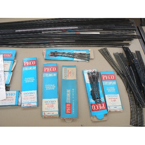 495 - QUANTITY OF OO GAUGE TRACK & POINTS