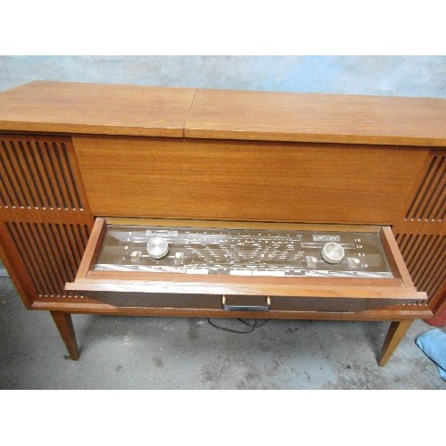 297 - STYLISH RETRO LOEWE -OPTA TURNTABLE & RADIOGRAM IN A TEAK CABINET