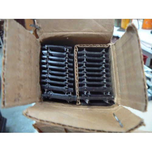 499 - BOX OF UNUSED 26 YARDS OF PECO SL100 OO TRACK