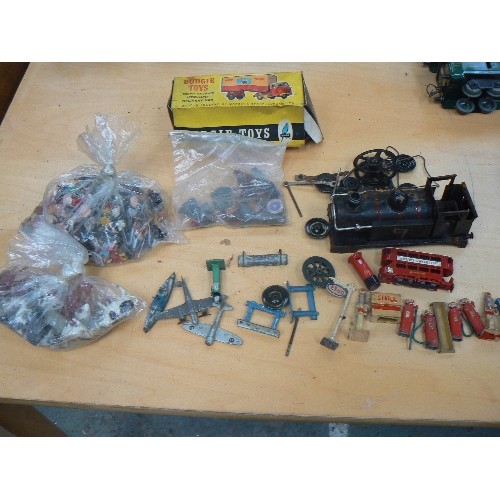 507 - VINTAGE METAL FUEL PUMPS, O GAUGE LOCO PARTS, BAG OF ANIMALS, BAG OF FIGURES, METAL PLANES, EMPTY BU... 