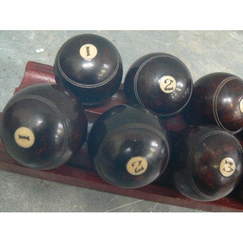 210 - SET OF 8 VICTORIAN SMALL LIGNUM VITAE INDOOR CARPET BOWLS ON STANDS - 4CM DIA