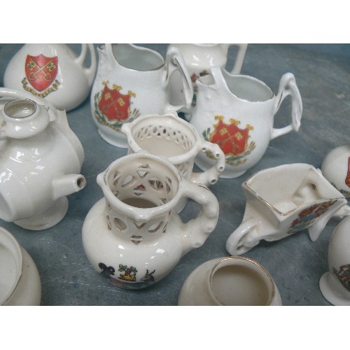 205 - LARGE COLLECTION OF ANTIQUE CRESTED CHINA INCLUDING GOSS. MANY LOCAL TOWNS (PETERBOROUGH, WISBECH, C... 