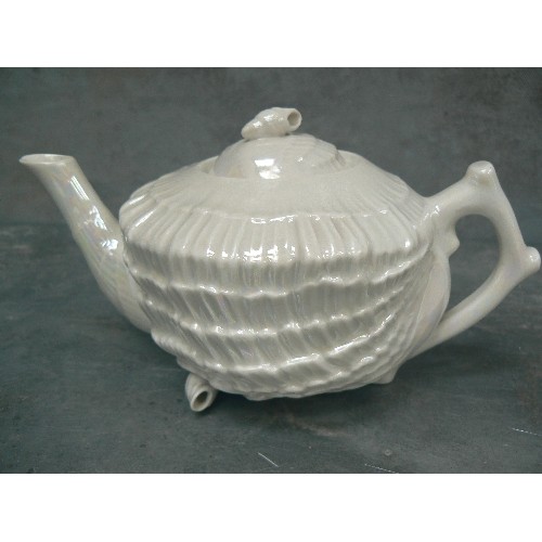 224 - AN EARLY 20TH CENTURY CONTINETAL PEARL LUSTRE SHELL SHAPED PORCELAIN TEAPOT, CUP & SAUCER AND A JUG