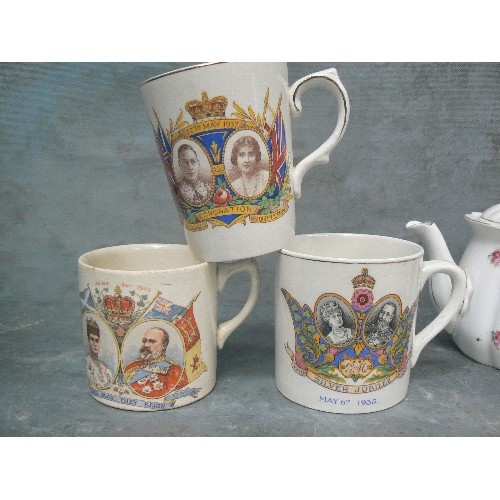 225 - GOOD COLLECTION OF EARLY 20TH CENTURY ROYAL AND WW1 COMMEMORATIVE CHINA. INCLUDES 3 X WW1 AYNSLEY PE... 