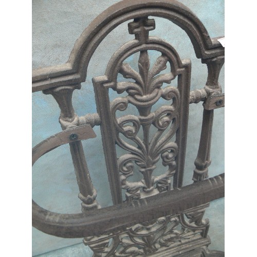 391 - VICTORIAN STYLE CAST IRON STICK STAND WITH REMOVEABLE DRIP PAN