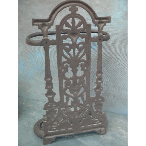 391 - VICTORIAN STYLE CAST IRON STICK STAND WITH REMOVEABLE DRIP PAN