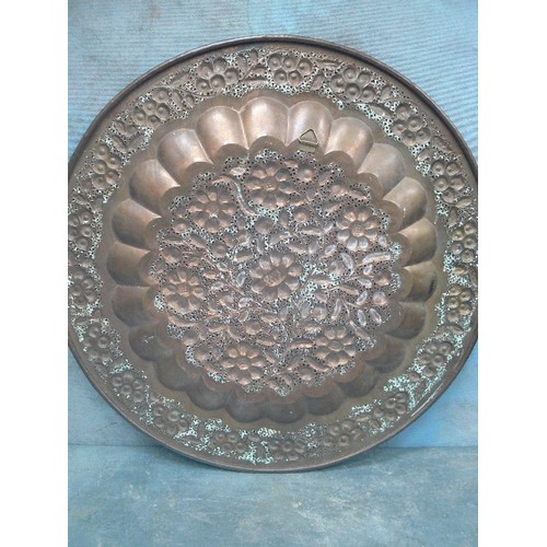 372 - INDIAN COPPER TRAY WITH FLORAL AND PIERCED DECORATION - 47CM DIA