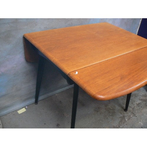 296 - MID CENTURY DROP LEAF KITCHEN / DINING TABLE WITH SOLID HARDWOOD TOP, SPLAYED AND TAPERED LEGS TOGET... 