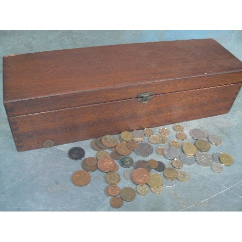 246A - COLLECTION OF COINS IN A BOX INCLUDING PENNIES FROM  1861 TO 1967, 1999 PRINCESS DIANA 5 POUNDS, 17 ... 