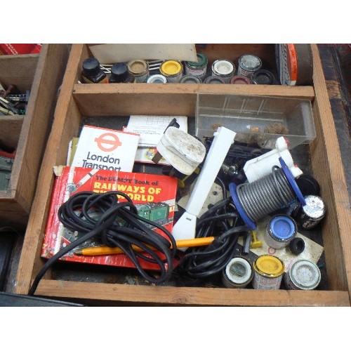 511 - MIXED LOT OF ELECTRICALS, TRAIN CONTROLLERS, PAINTS, MODEL RAILWAY BUFFERS ETC